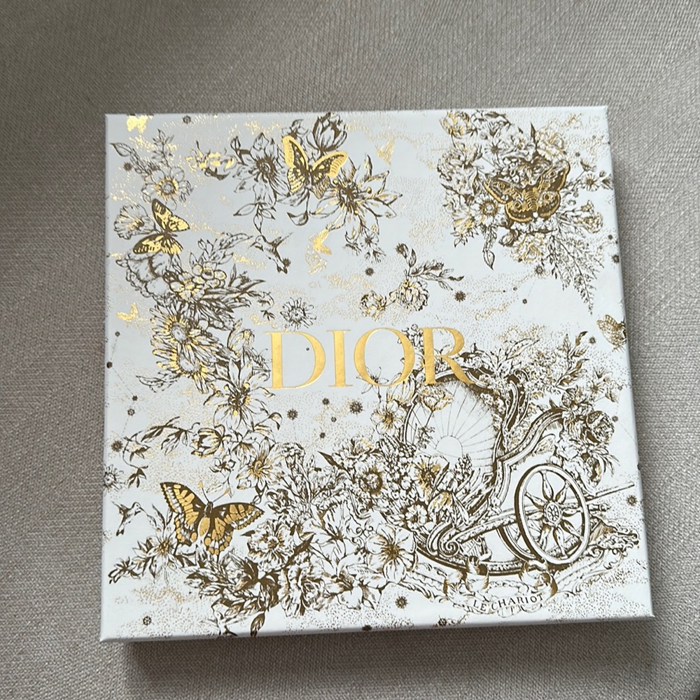 DIOR DIORAMOUR NOTEBOOK - Picture 2 of 6